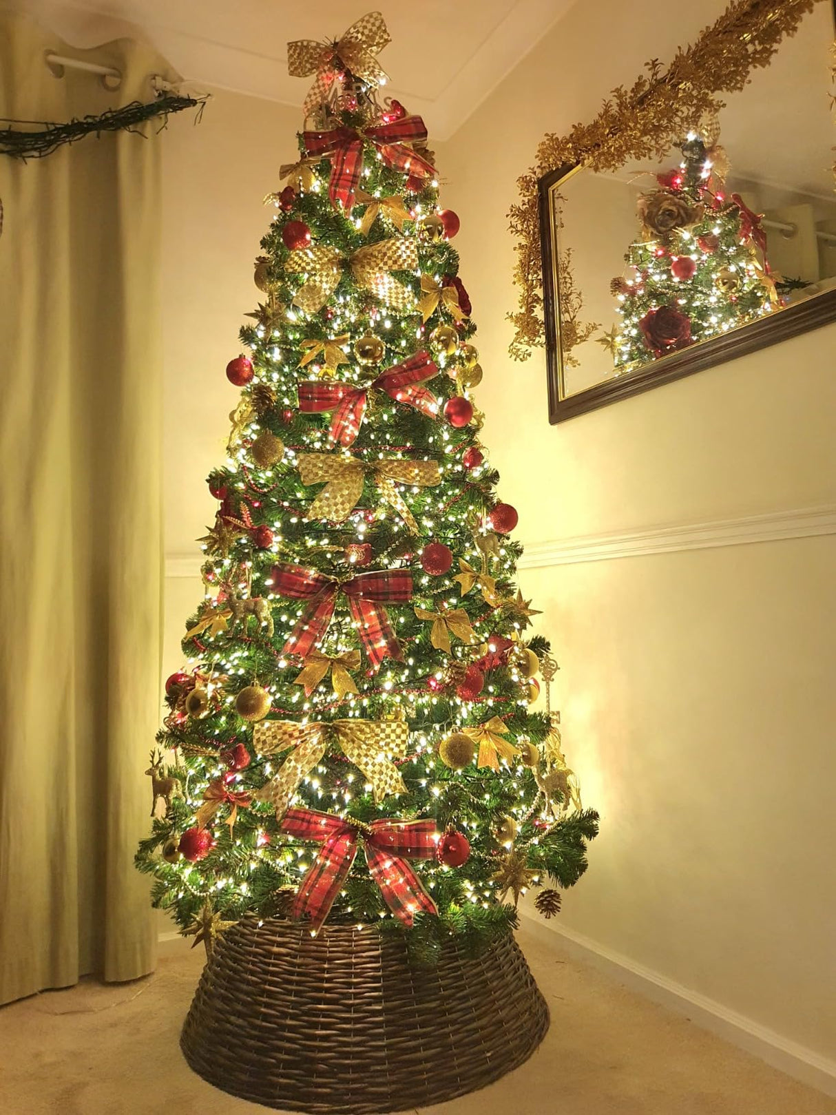 Premier 2000 LED Multi Action Treebrights With Timer - Warm White/Green Cable