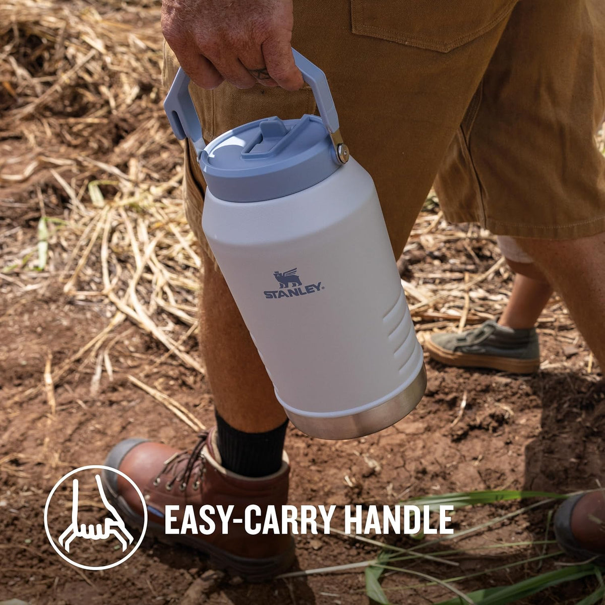 STANLEY IceFlow™ Flip Straw 2.0 Jug | 1.9L | BLACK