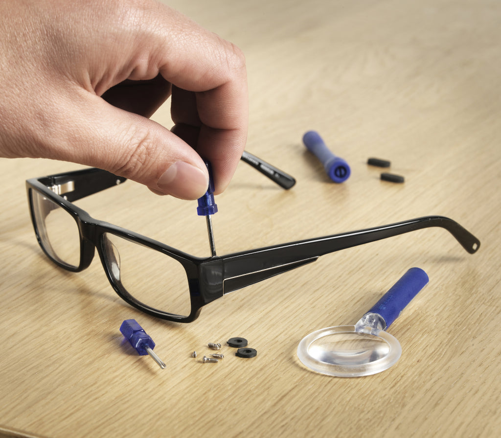 https://www.accesstoretail.com/uploads/partimages/311844%20ORS5%20Eyeglass%20Repair%20Kit%20LS_1024.jpg