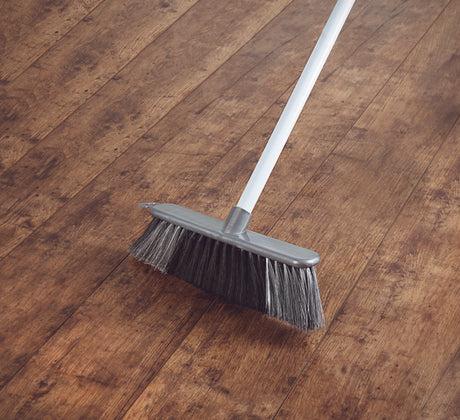 https://www.accesstoretail.com/uploads/partimages/571727%20SHB119%20Brush%20and%20Handle_1024.jpg