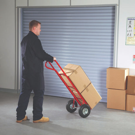 https://www.accesstoretail.com/uploads/partimages/753705%20STST5%20Heavy%20Duty%20Hand%20Truck%2003_1024.jpg