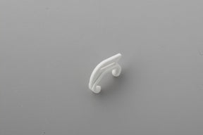 https://www.accesstoretail.com/uploads/partimages/Plastic%20valance%20hook_1024.jpg
