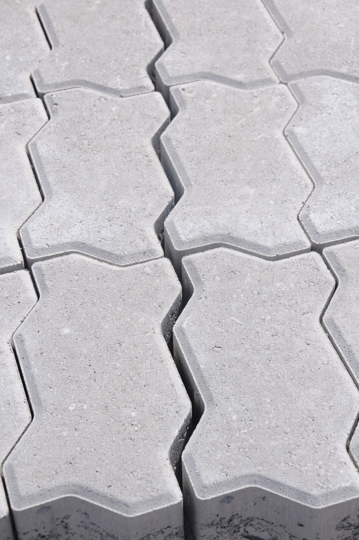 Light grey modern paving joints ready for jointing compound application