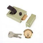 Yale Deadlocking Standard Nightlatch Security Lock - Brasslux - 60mm - 630089005542