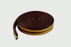 Woodside Epdm P Rubber Strip - 5m Brown - WDE20