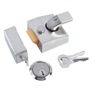 Yale Deadlocking Standard Nightlatch Security Lock - 40mm - 630085205108